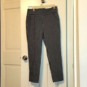 Black and white patterned dress pants nwt